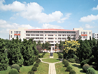 安徽大學中小學校園單位LED護眼（yǎn）教室燈/LED黑板燈/節能燈改造（zào）案例